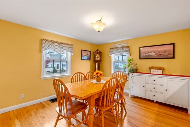 33 Jordan St, Beverly, MA 01915