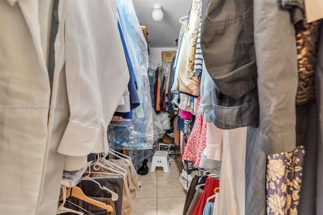 25237 SW 133rd Pl, Homestead, FL 33032