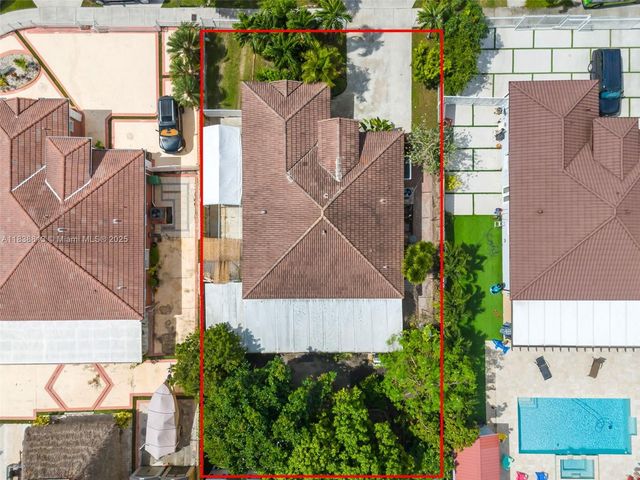 25237 SW 133rd Pl, Homestead, FL 33032