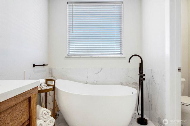 2054 Road H.2 NE, Moses Lake, WA 98837