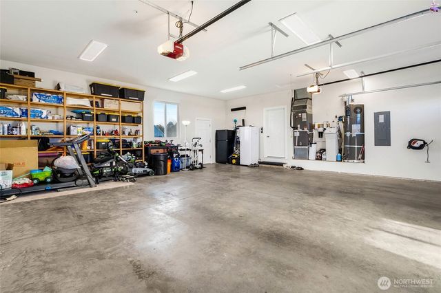 2054 Road H.2 NE, Moses Lake, WA 98837