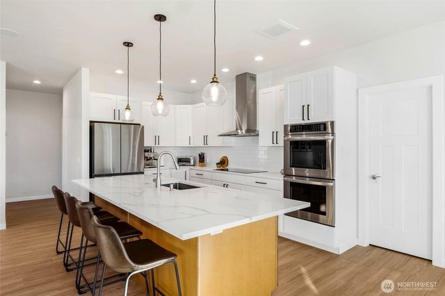 2054 Road H.2 NE, Moses Lake, WA 98837