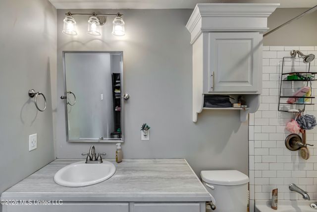 105 Point Clear, Florence, MS 39073