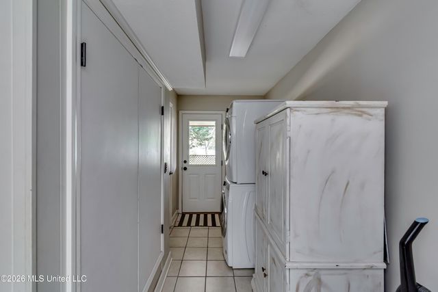 105 Point Clear, Florence, MS 39073