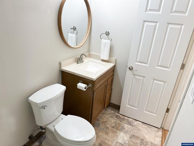 1879 Tecumseh St NE, Keizer, OR 97303