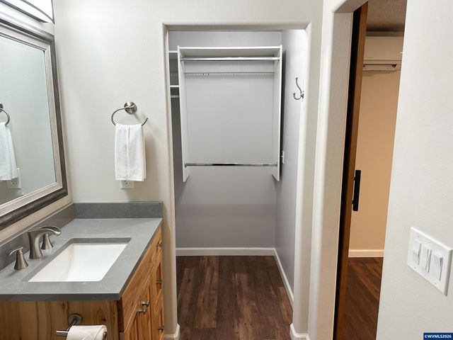 1879 Tecumseh St NE, Keizer, OR 97303