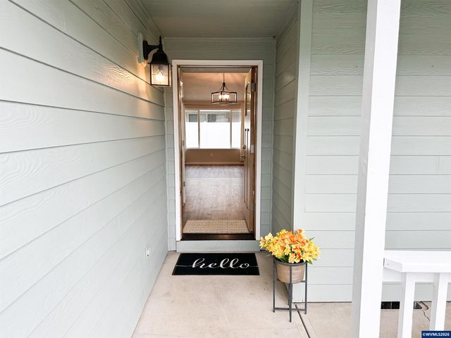 1879 Tecumseh St NE, Keizer, OR 97303