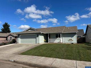 1879 Tecumseh St NE, Keizer, OR 97303