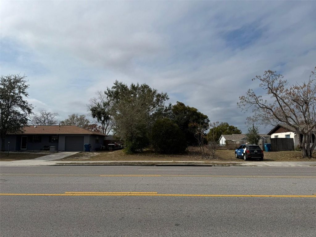 5483 MARINER BOULEVARD, Spring Hill, FL 34609