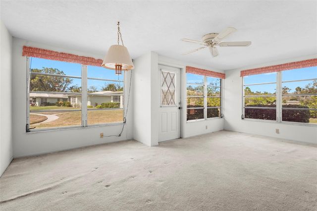 3206 VILLAGE GREEN DRIVE 1036, Sarasota, FL 34239