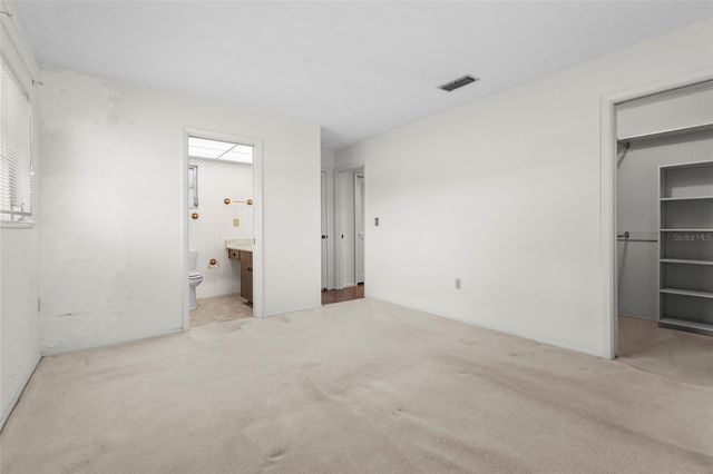 3206 VILLAGE GREEN DRIVE 1036, Sarasota, FL 34239