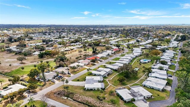 3206 VILLAGE GREEN DRIVE 1036, Sarasota, FL 34239