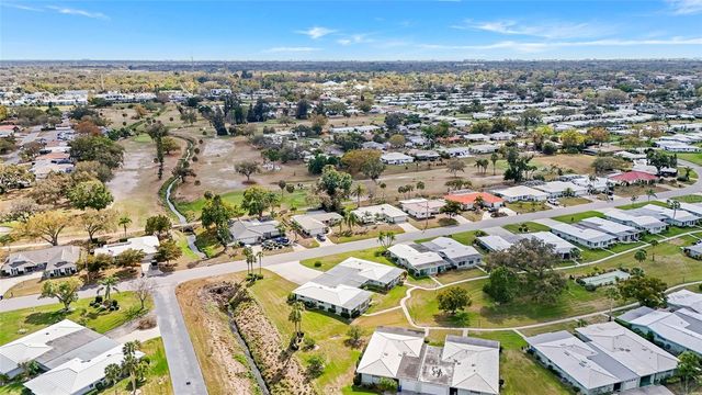 3206 VILLAGE GREEN DRIVE 1036, Sarasota, FL 34239