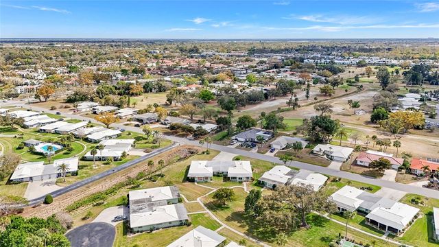 3206 VILLAGE GREEN DRIVE 1036, Sarasota, FL 34239