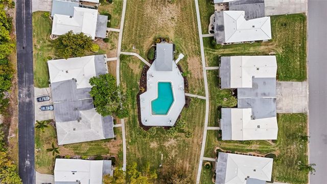 3206 VILLAGE GREEN DRIVE 1036, Sarasota, FL 34239