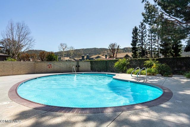 2069 N Avenida Refugio 1, Simi Valley, CA 93063
