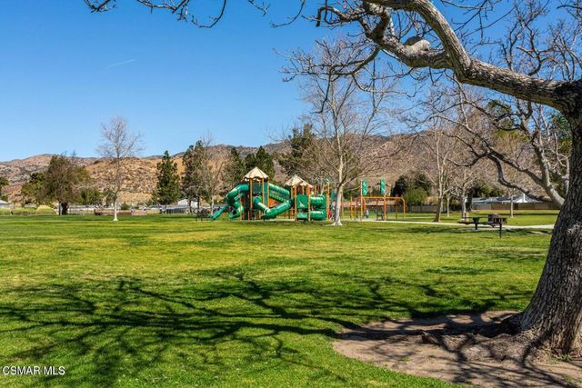 2069 N Avenida Refugio 1, Simi Valley, CA 93063