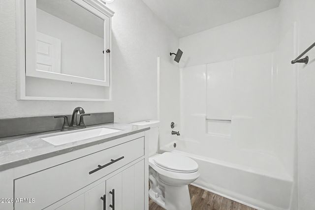 520 N STAPLEY Drive 293, Mesa, AZ 85203