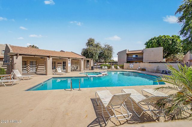 520 N STAPLEY Drive 293, Mesa, AZ 85203
