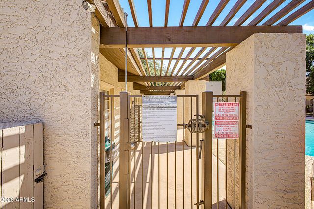 520 N STAPLEY Drive 293, Mesa, AZ 85203