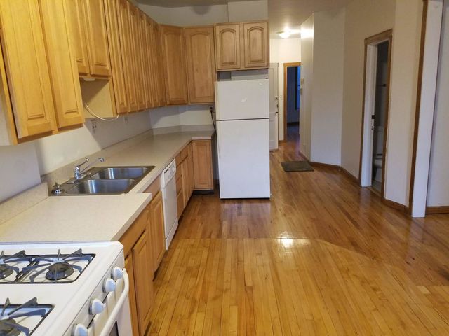 3728 N Wilton Avenue 2, Chicago, IL 60613