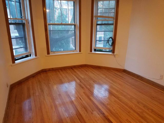 3728 N Wilton Avenue 2, Chicago, IL 60613