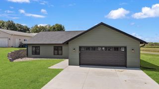 2428 Wild Rose Court, Portage, WI 53901