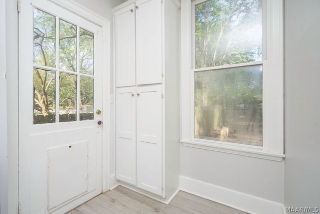 2405 College Street, Montgomery, AL 36106