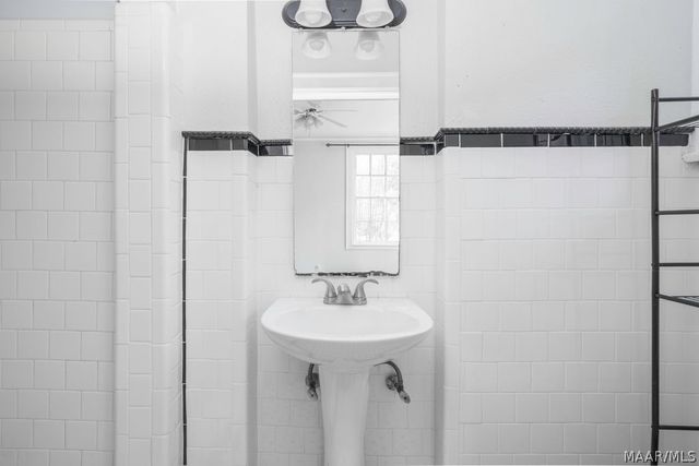 2405 College Street, Montgomery, AL 36106