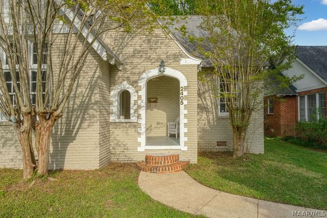 2405 College Street, Montgomery, AL 36106
