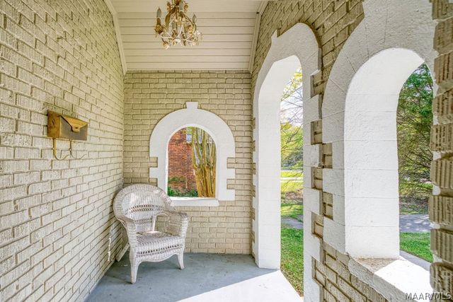 2405 College Street, Montgomery, AL 36106