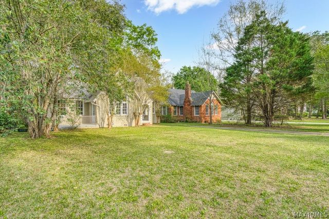 2405 College Street, Montgomery, AL 36106