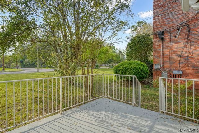 2405 College Street, Montgomery, AL 36106