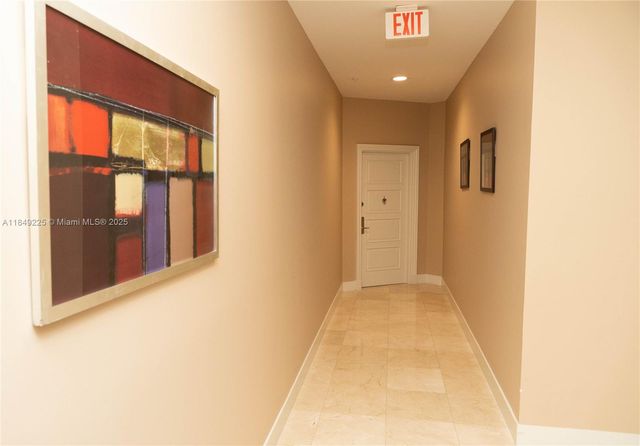 150 Sunny Isles Blvd 1-TH403, Sunny Isles Beach, FL 33160