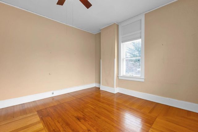 630 N 8th Street, St Joseph, MO 64501