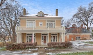 630 N 8th Street, St Joseph, MO 64501