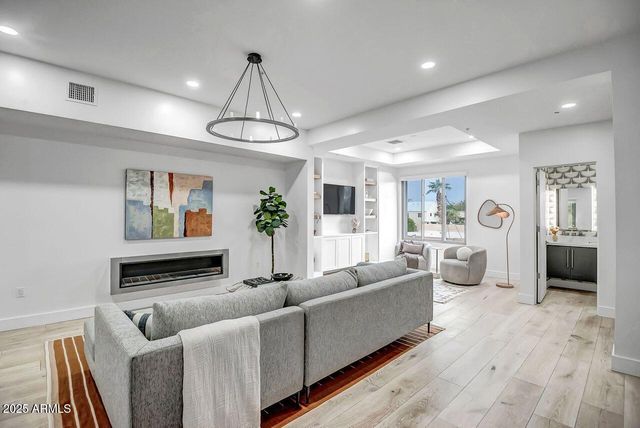 7788 E MAIN Street 1007, Scottsdale, AZ 85251