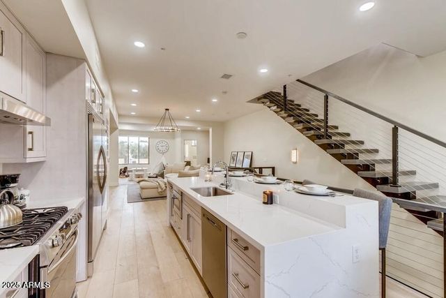 7788 E MAIN Street 1007, Scottsdale, AZ 85251