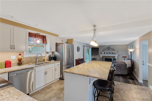 8023 Evesborough Drive, Clay, NY 13041