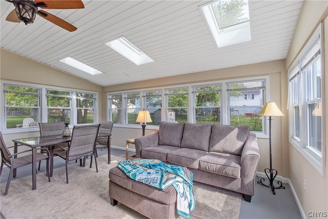 8023 Evesborough Drive, Clay, NY 13041