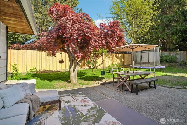21032 102nd Avenue SE, Kent, WA 98031