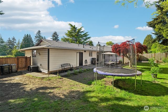 21032 102nd Avenue SE, Kent, WA 98031