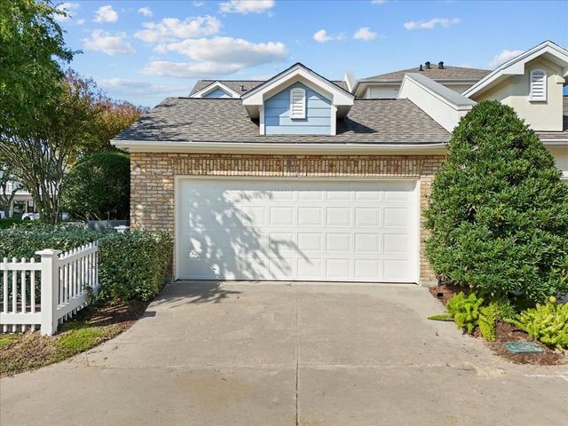 9 Evia Main, Galveston, TX 77554