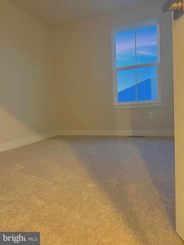 62 SPYGLASS HI DR, Williamstown, NJ 08094