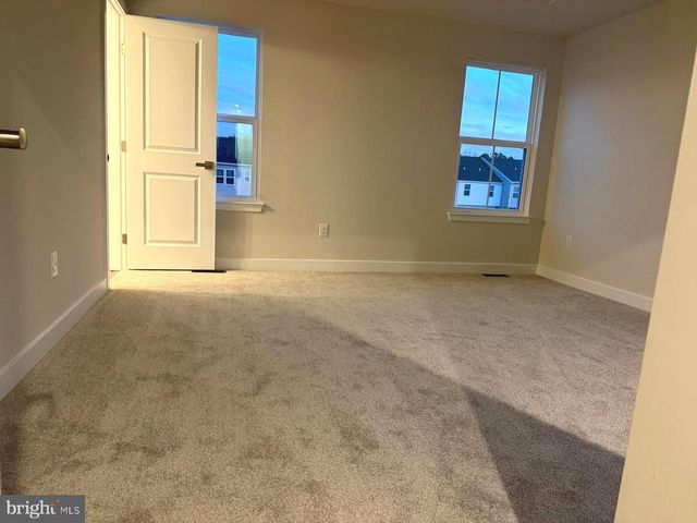 62 SPYGLASS HI DR, Williamstown, NJ 08094