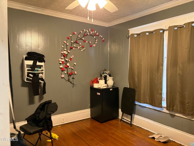 306 Highland Avenue, Johnson City, TN 37604