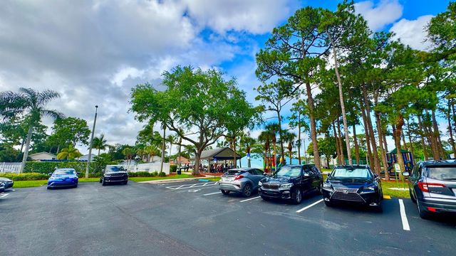 5885 Rambler Rose Way, West Palm Beach, FL 33415