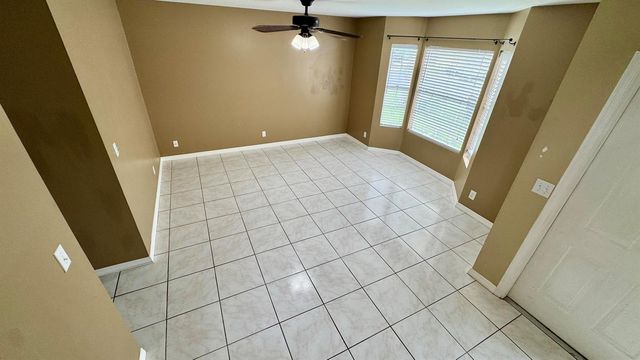 5885 Rambler Rose Way, West Palm Beach, FL 33415