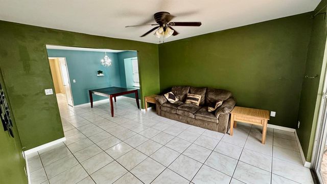 5885 Rambler Rose Way, West Palm Beach, FL 33415