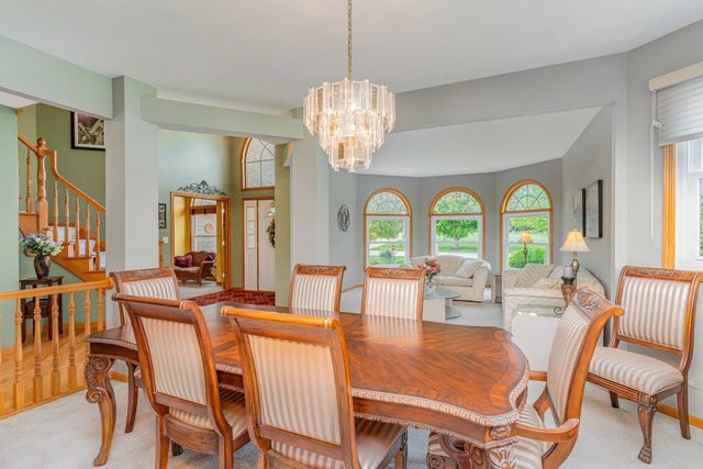 13741 W Elizabeth Lane, Mokena, IL 60448